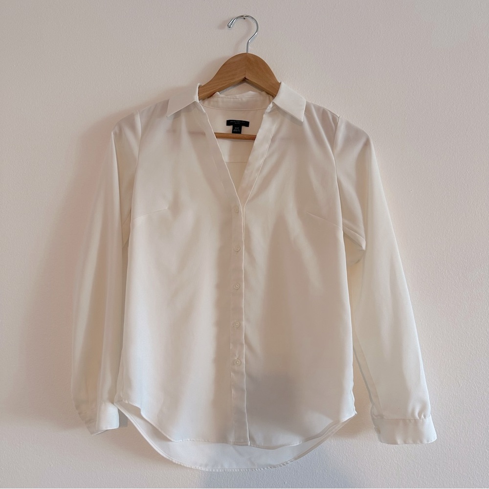 Ann Taylor petite essentials shirt in winter white